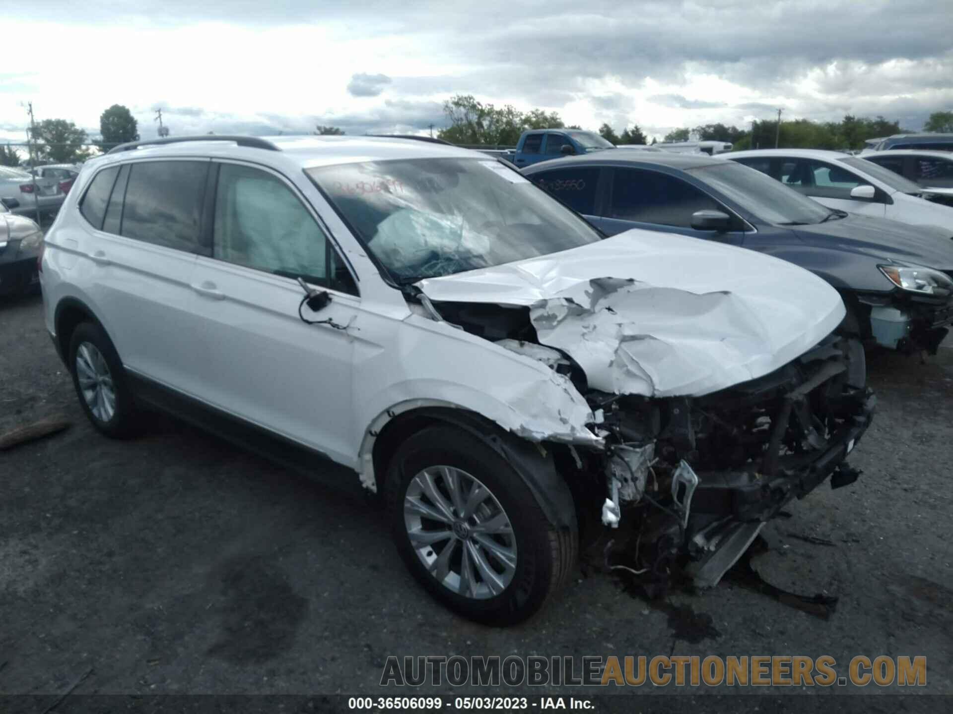 3VV2B7AX5JM042476 VOLKSWAGEN TIGUAN 2018