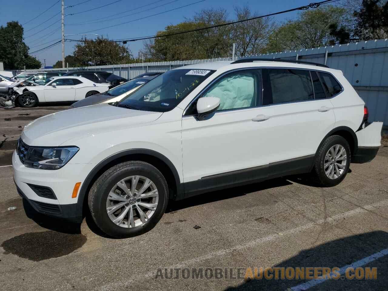 3VV2B7AX5JM043918 VOLKSWAGEN TIGUAN 2018