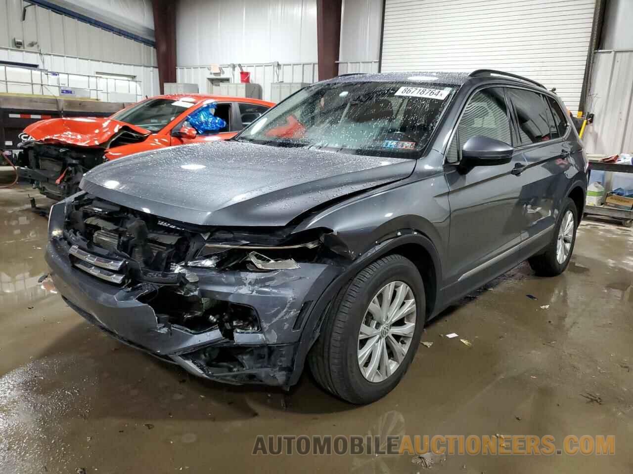 3VV2B7AX5JM074215 VOLKSWAGEN TIGUAN 2018