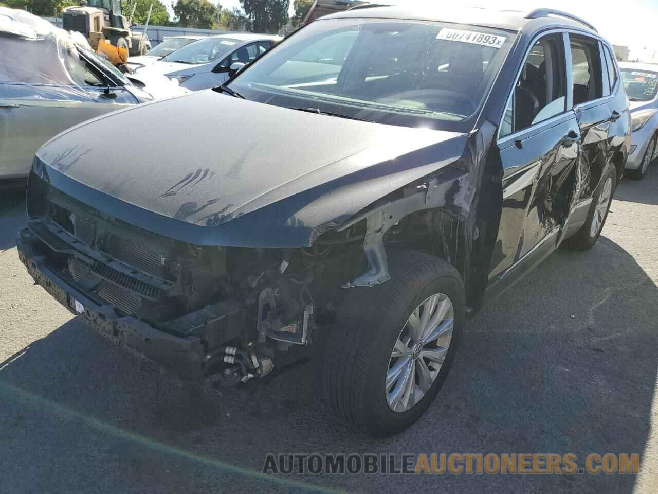 3VV2B7AX5JM075204 VOLKSWAGEN TIGUAN 2018