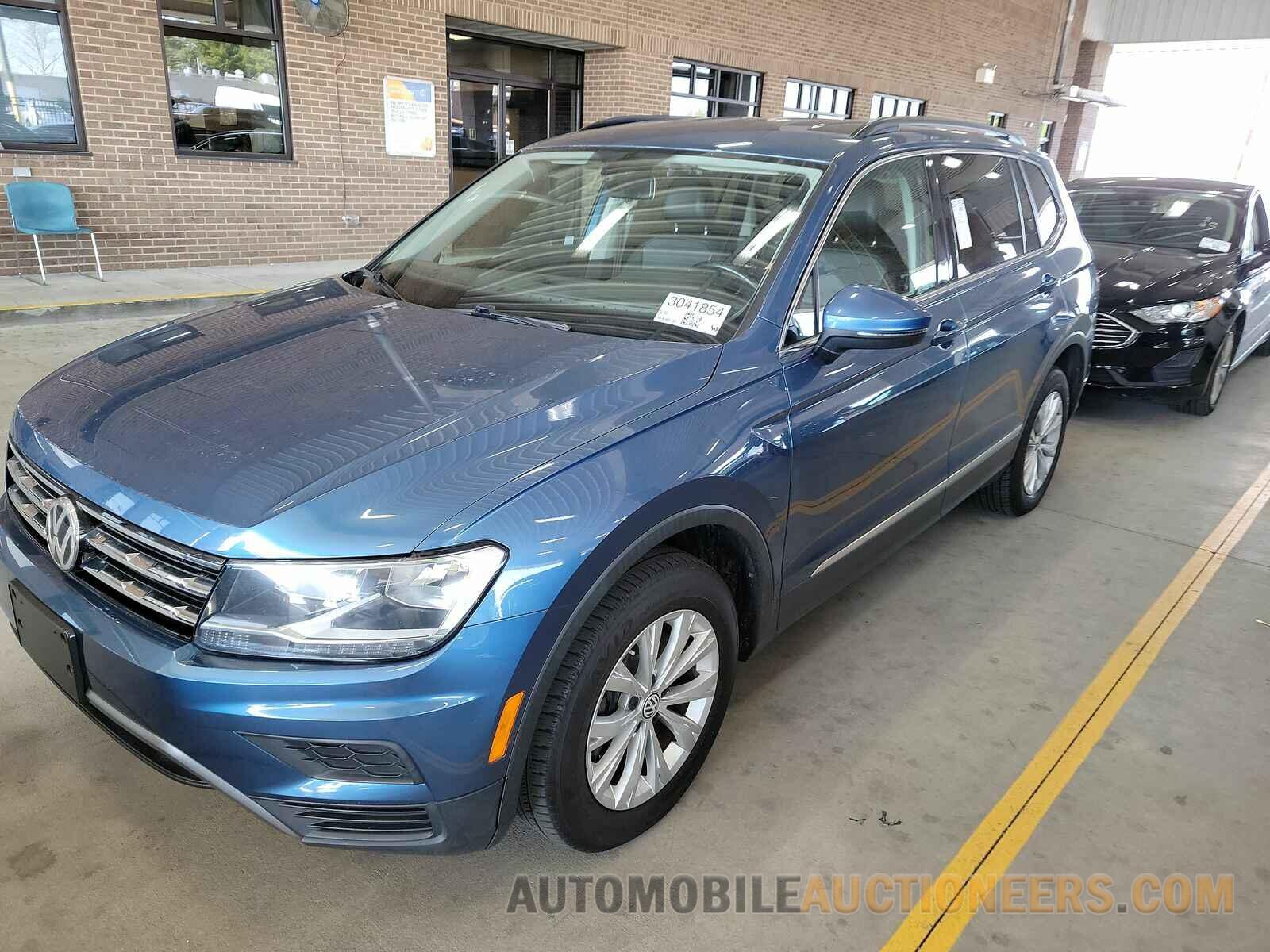 3VV2B7AX6JM096255 Volkswagen Tiguan 2018