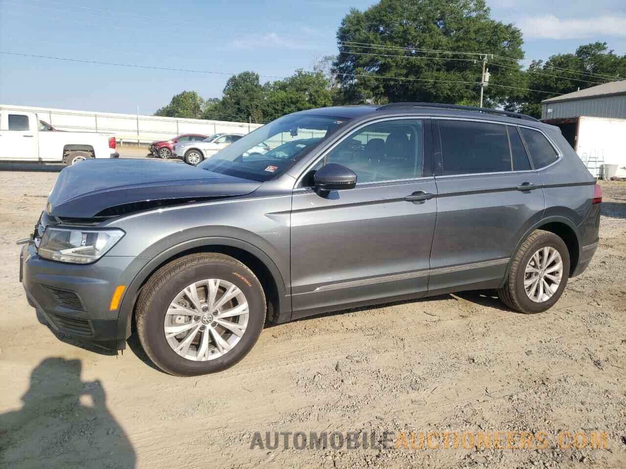 3VV2B7AX6JM147673 VOLKSWAGEN TIGUAN 2018