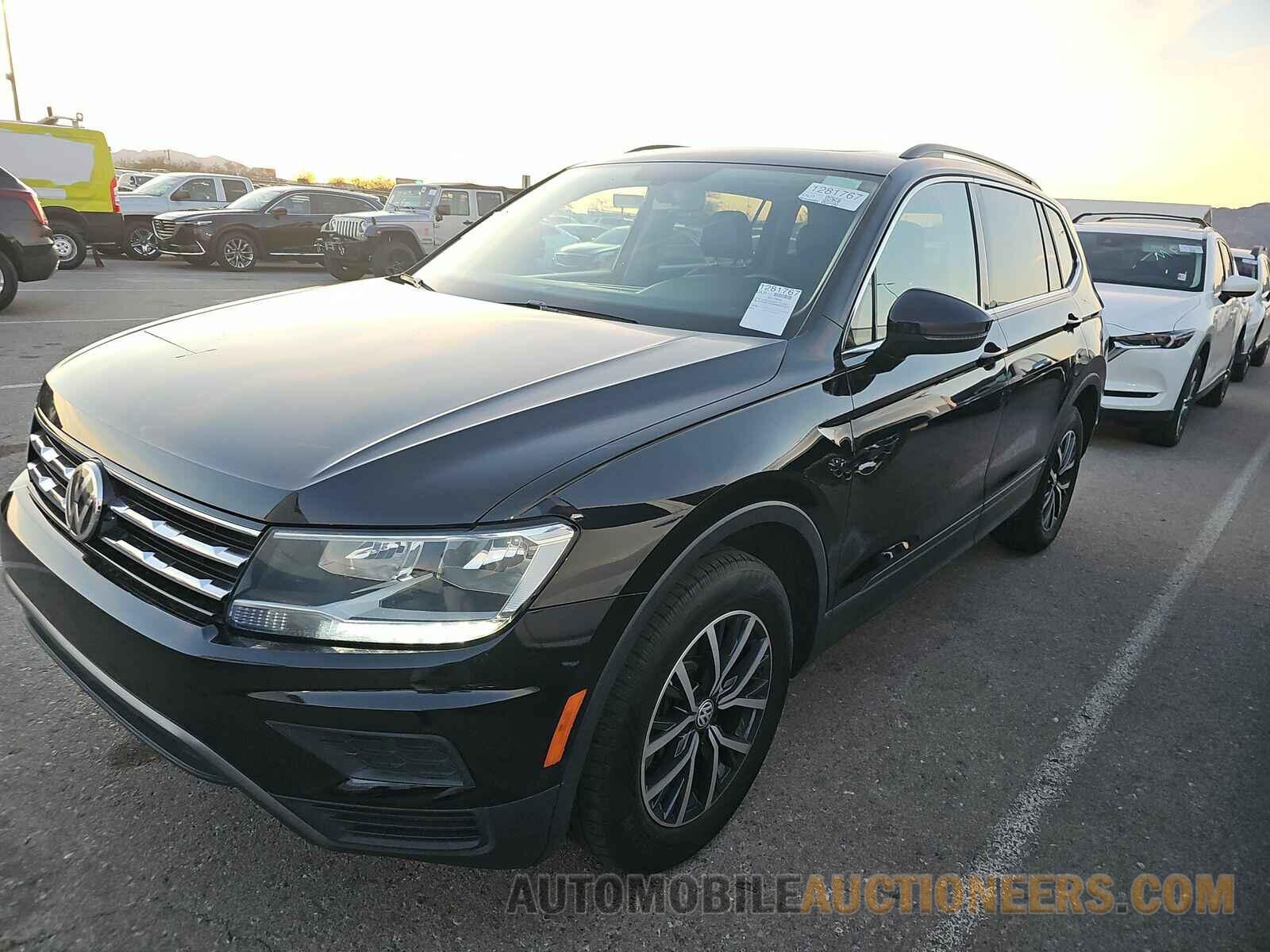 3VV2B7AX6KM040303 Volkswagen Tiguan 2019