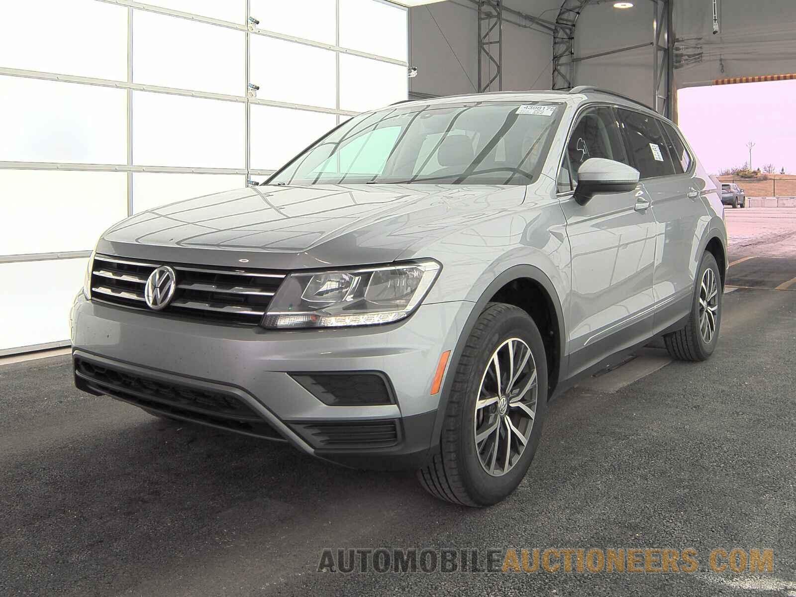 3VV2B7AX6LM146008 Volkswagen Tiguan 2020