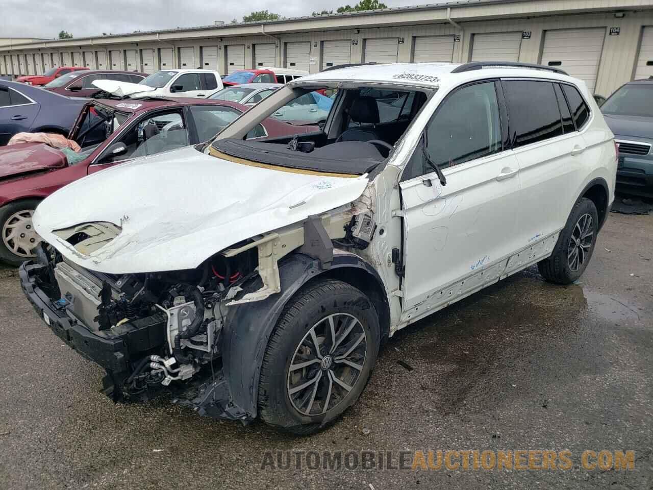 3VV2B7AX6MM134426 VOLKSWAGEN TIGUAN 2021