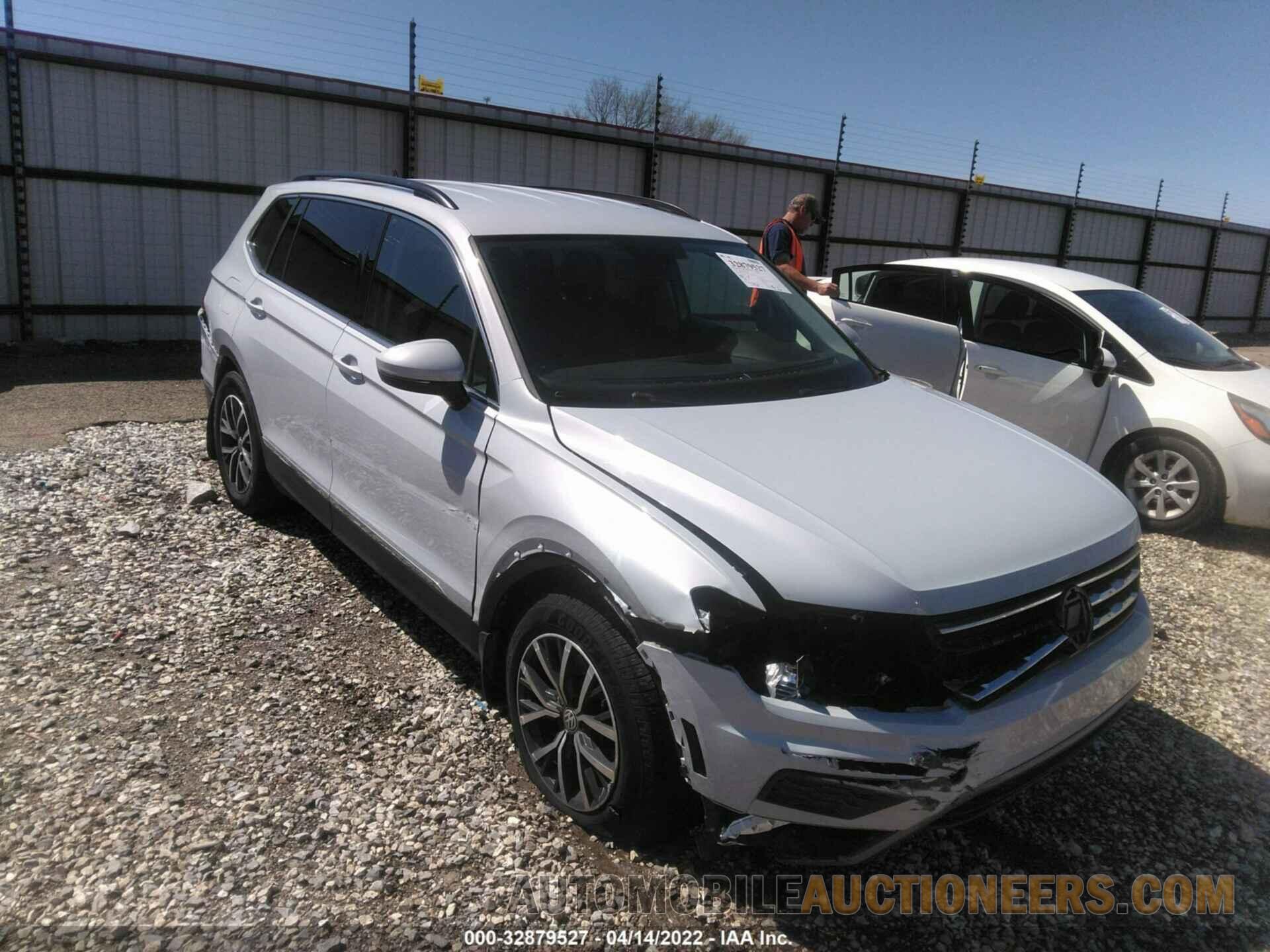 3VV2B7AX7JM195697 VOLKSWAGEN TIGUAN 2018