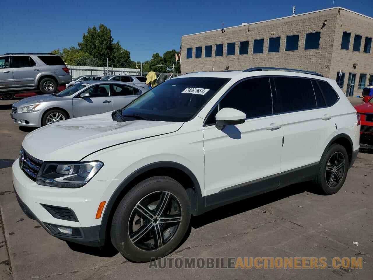 3VV2B7AX7KM022330 VOLKSWAGEN TIGUAN 2019