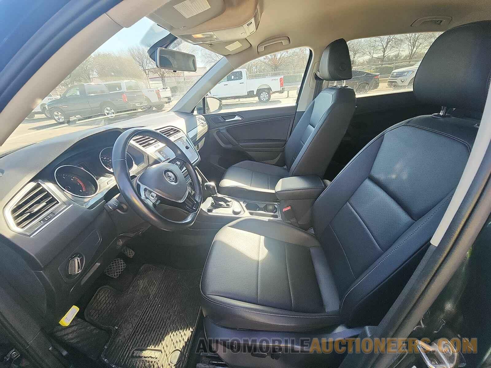 3VV2B7AX7KM201547 Volkswagen Tiguan 2019