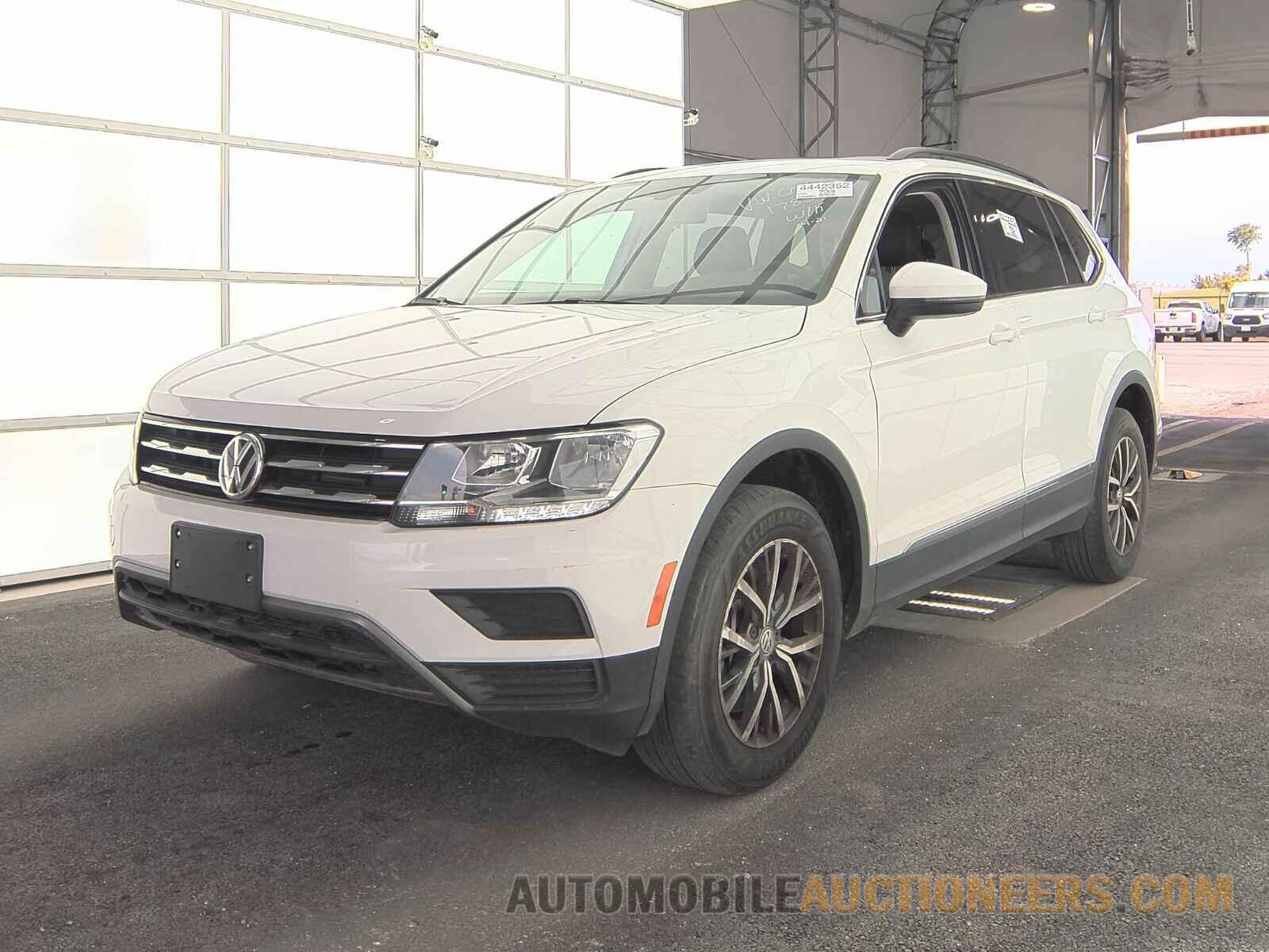 3VV2B7AX7LM178353 Volkswagen Tiguan 2020