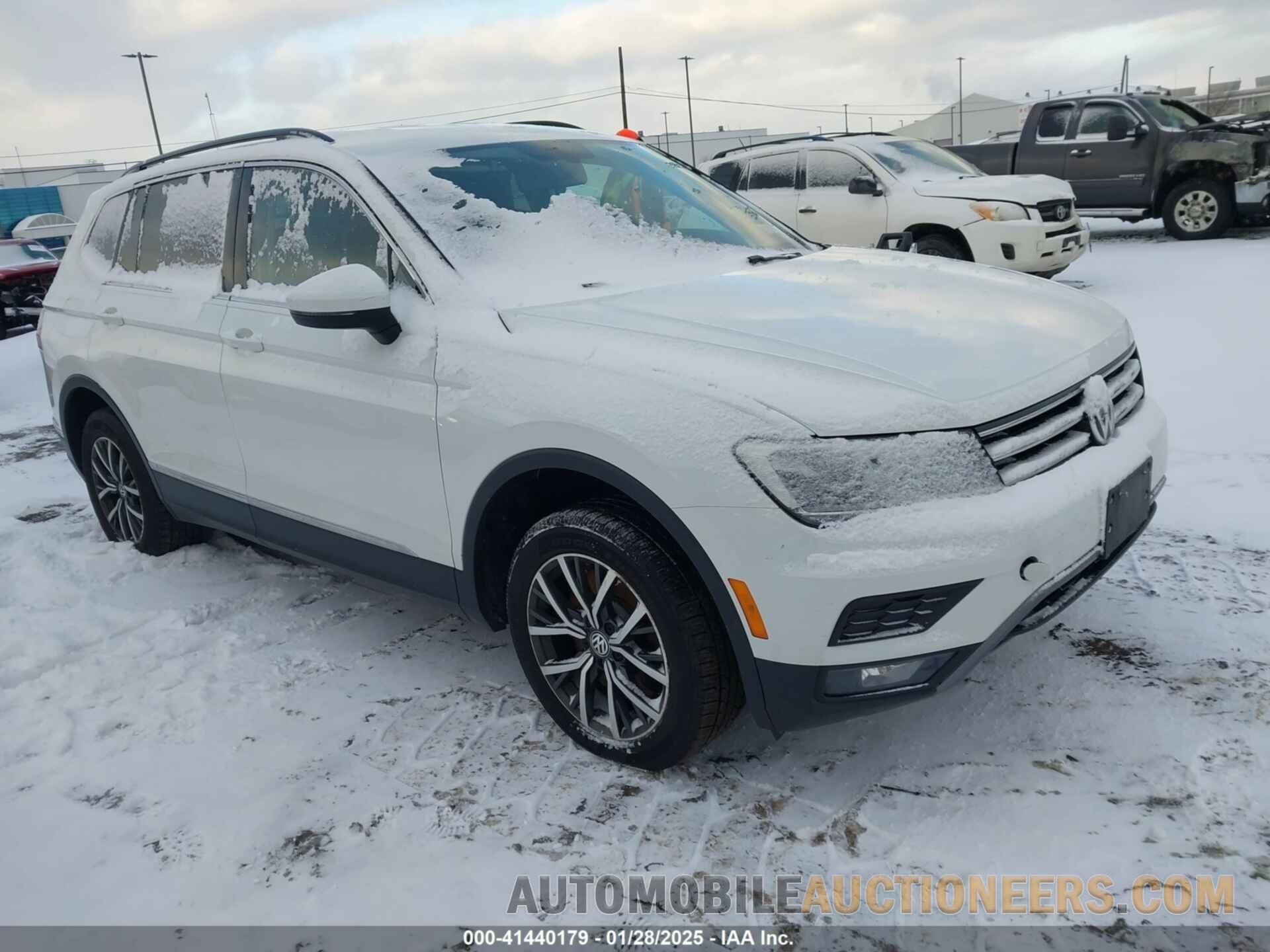 3VV2B7AX8JM020343 VOLKSWAGEN TIGUAN 2018