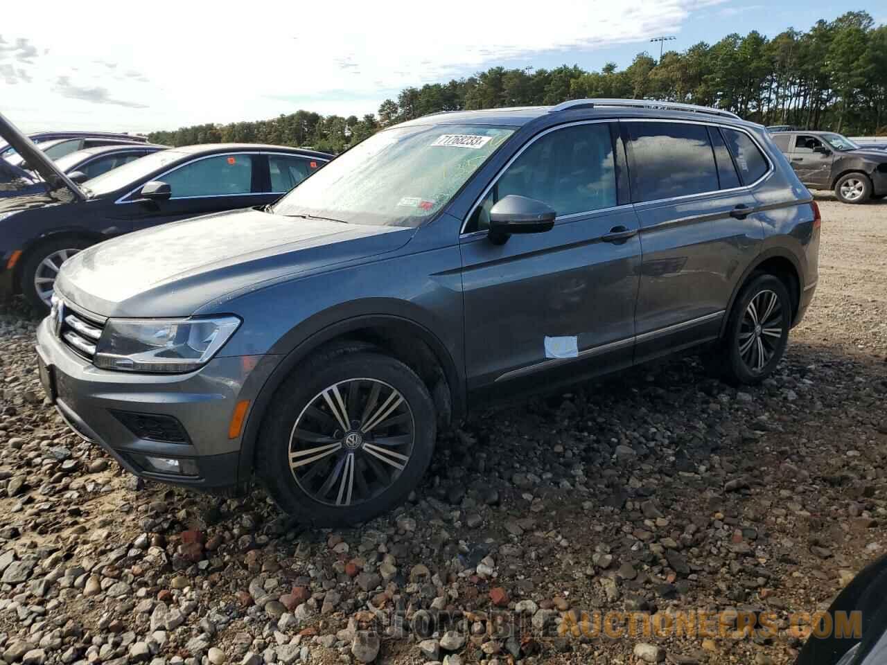 3VV2B7AX8JM083135 VOLKSWAGEN TIGUAN 2018