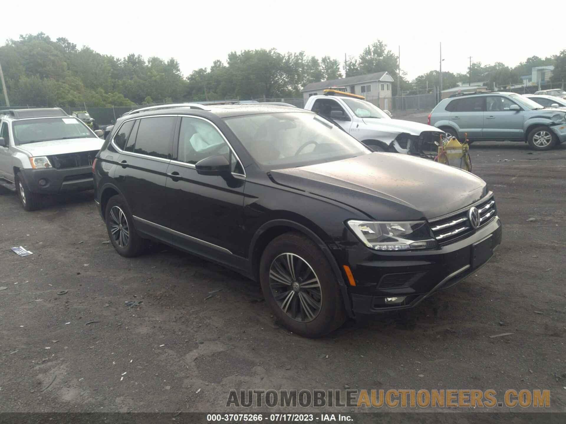 3VV2B7AX8JM138215 VOLKSWAGEN TIGUAN 2018