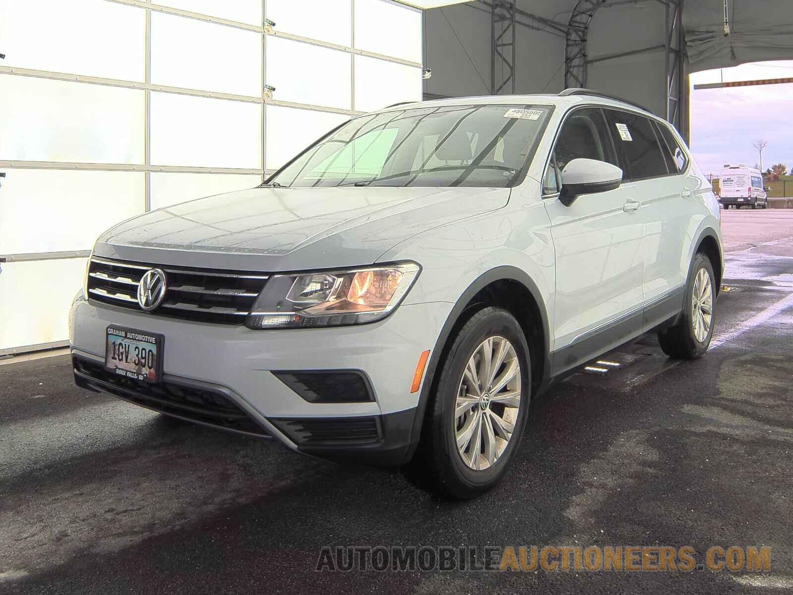 3VV2B7AX8JM156732 Volkswagen Tiguan 2018