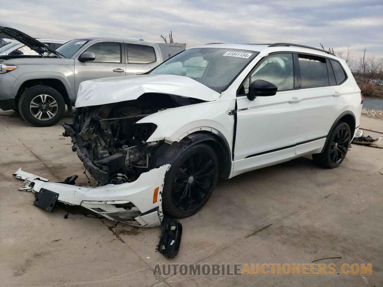 3VV2B7AX8LM125371 VOLKSWAGEN TIGUAN 2020