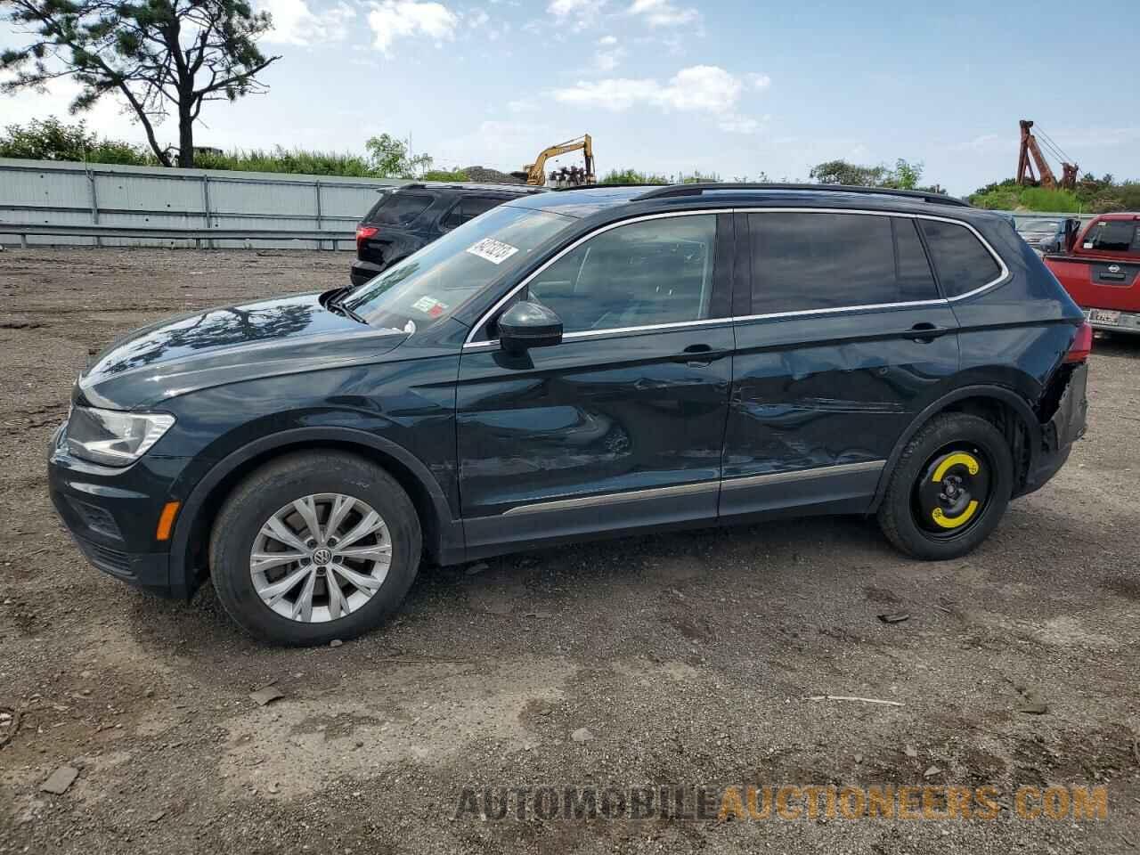 3VV2B7AX9JM079093 VOLKSWAGEN TIGUAN 2018