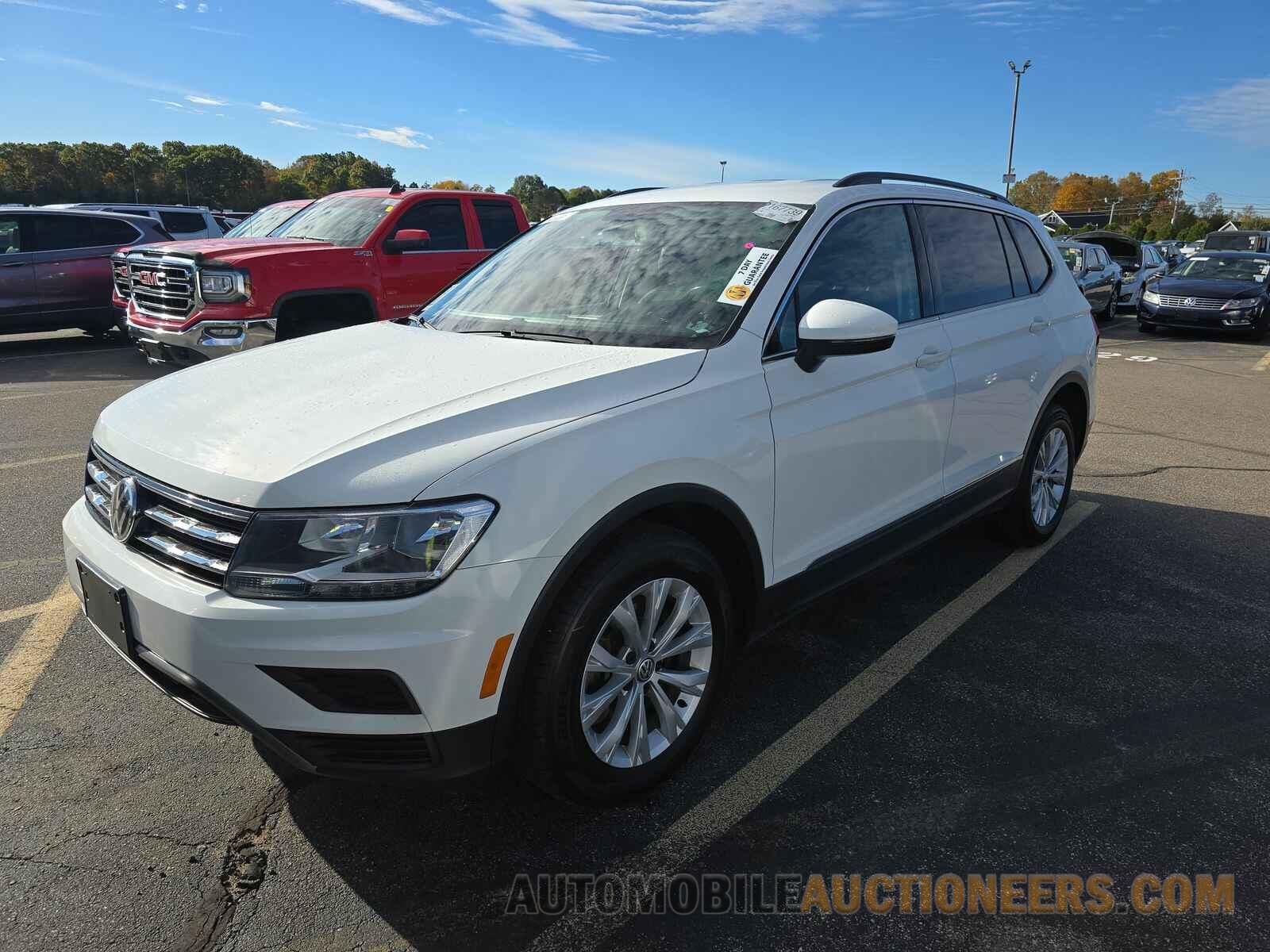 3VV2B7AX9JM095505 Volkswagen Tiguan 2018