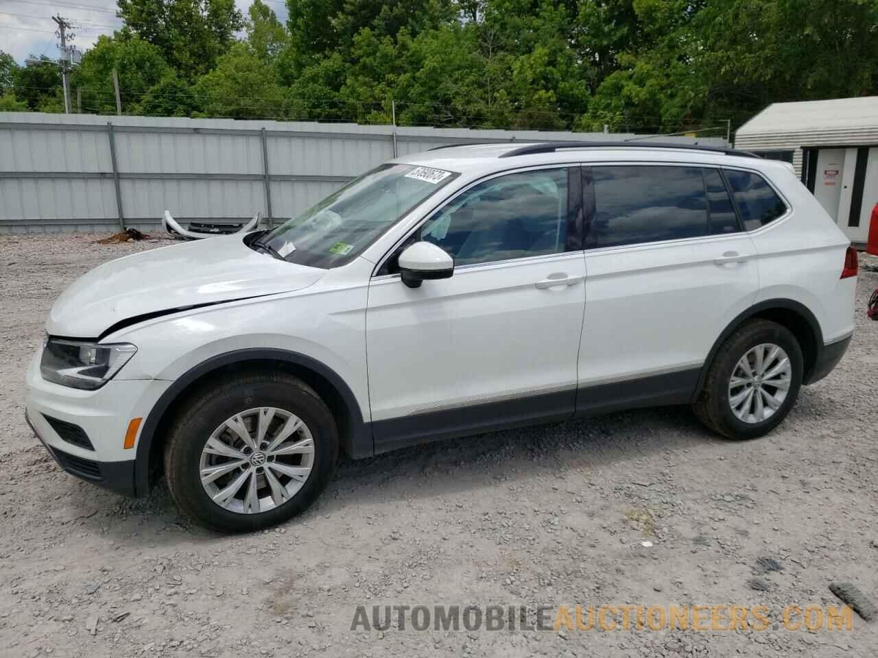 3VV2B7AX9JM158747 VOLKSWAGEN TIGUAN 2018