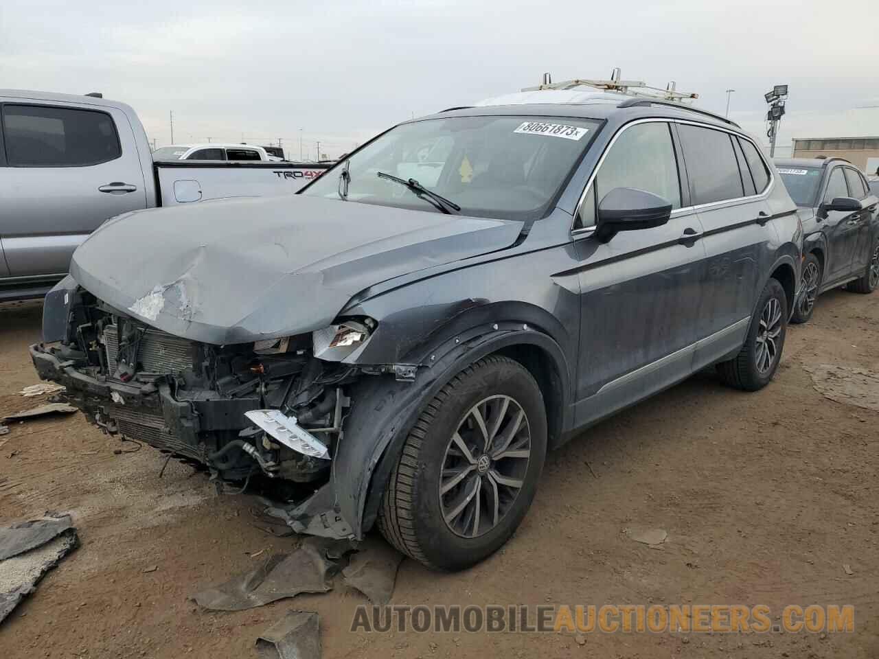 3VV2B7AX9JM196737 VOLKSWAGEN TIGUAN 2018