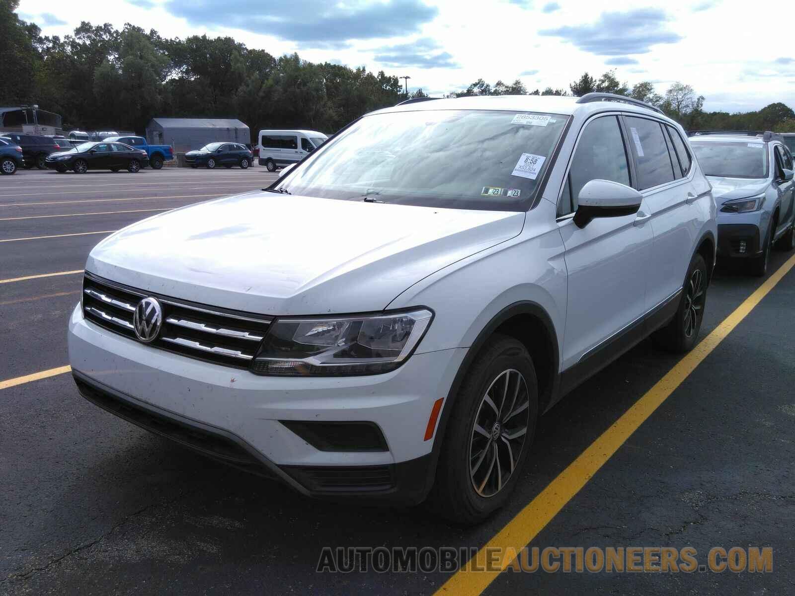 3VV2B7AX9MM111416 Volkswagen Tiguan 2021