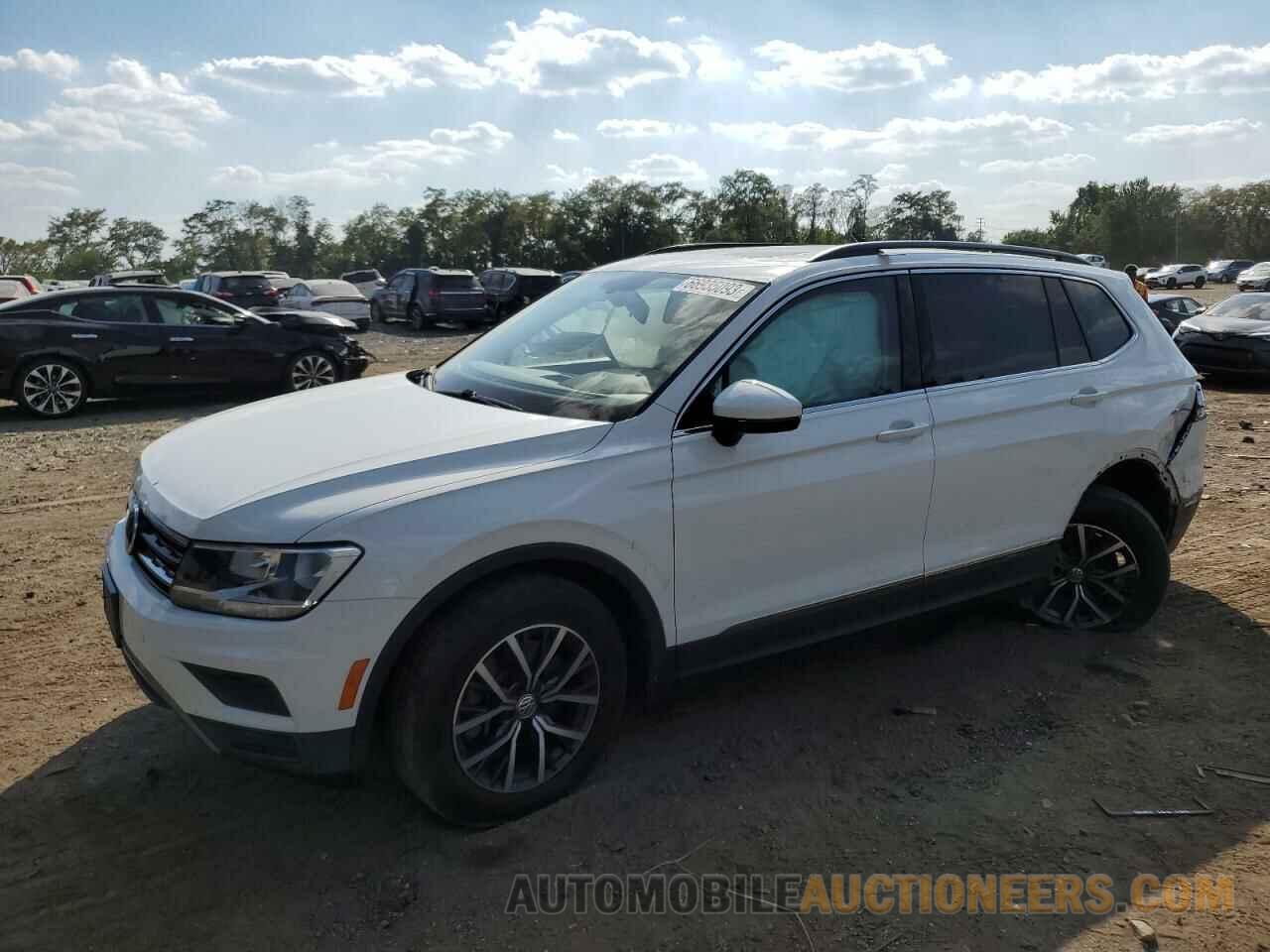 3VV2B7AXXJM216901 VOLKSWAGEN TIGUAN 2018