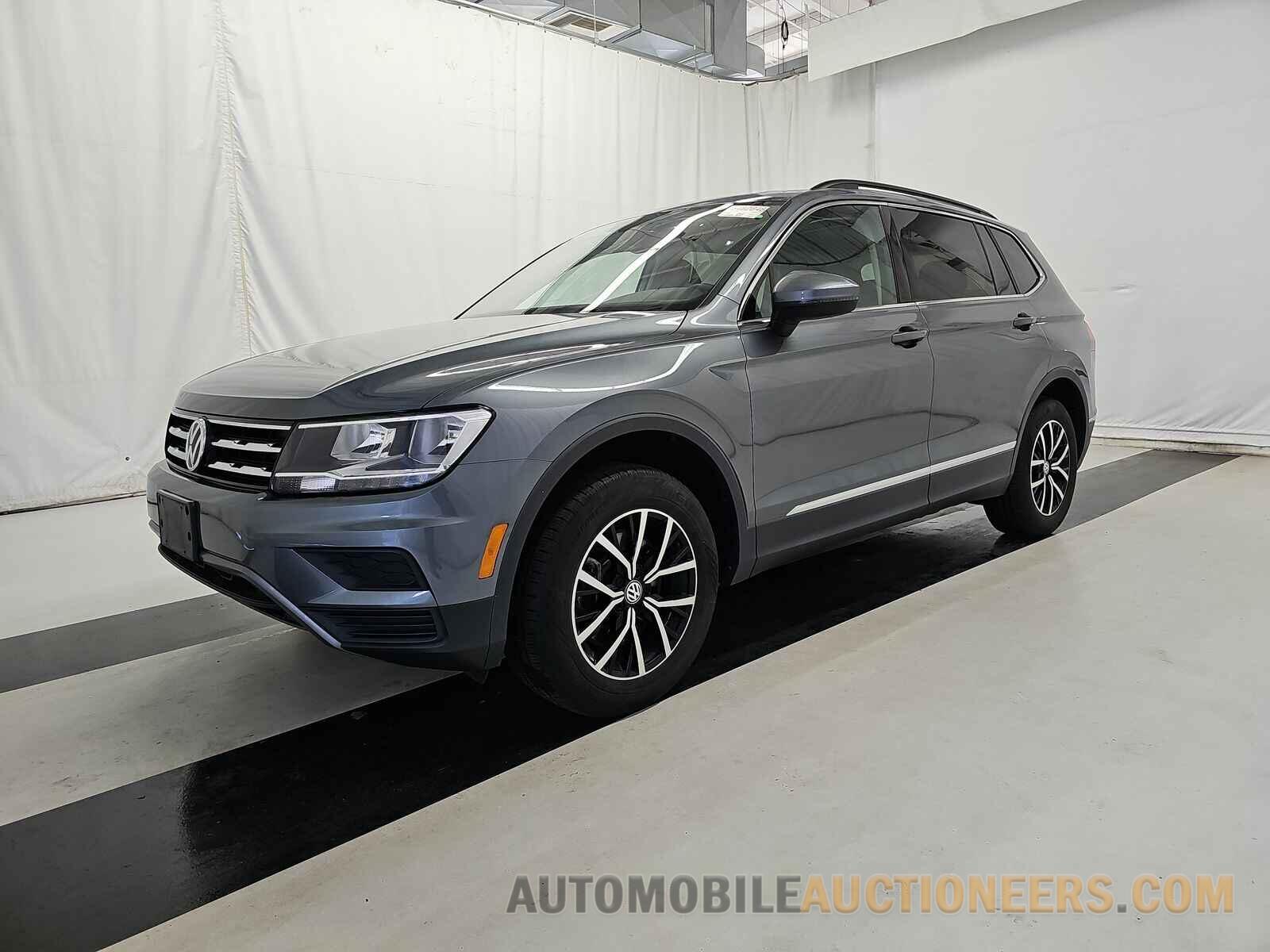 3VV2B7AXXMM029842 Volkswagen Tiguan 2021