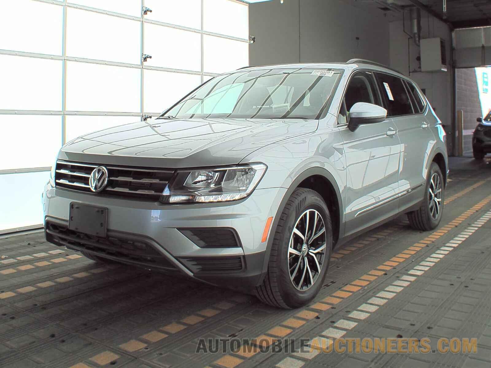 3VV2B7AXXMM126717 Volkswagen Tiguan 2021