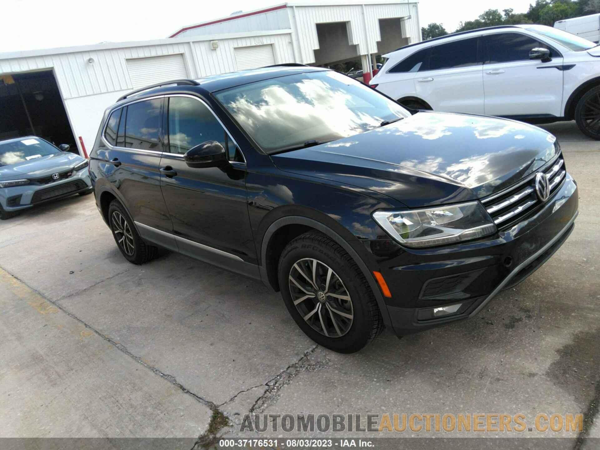 3VV3B7AX0JM032913 VOLKSWAGEN TIGUAN 2018