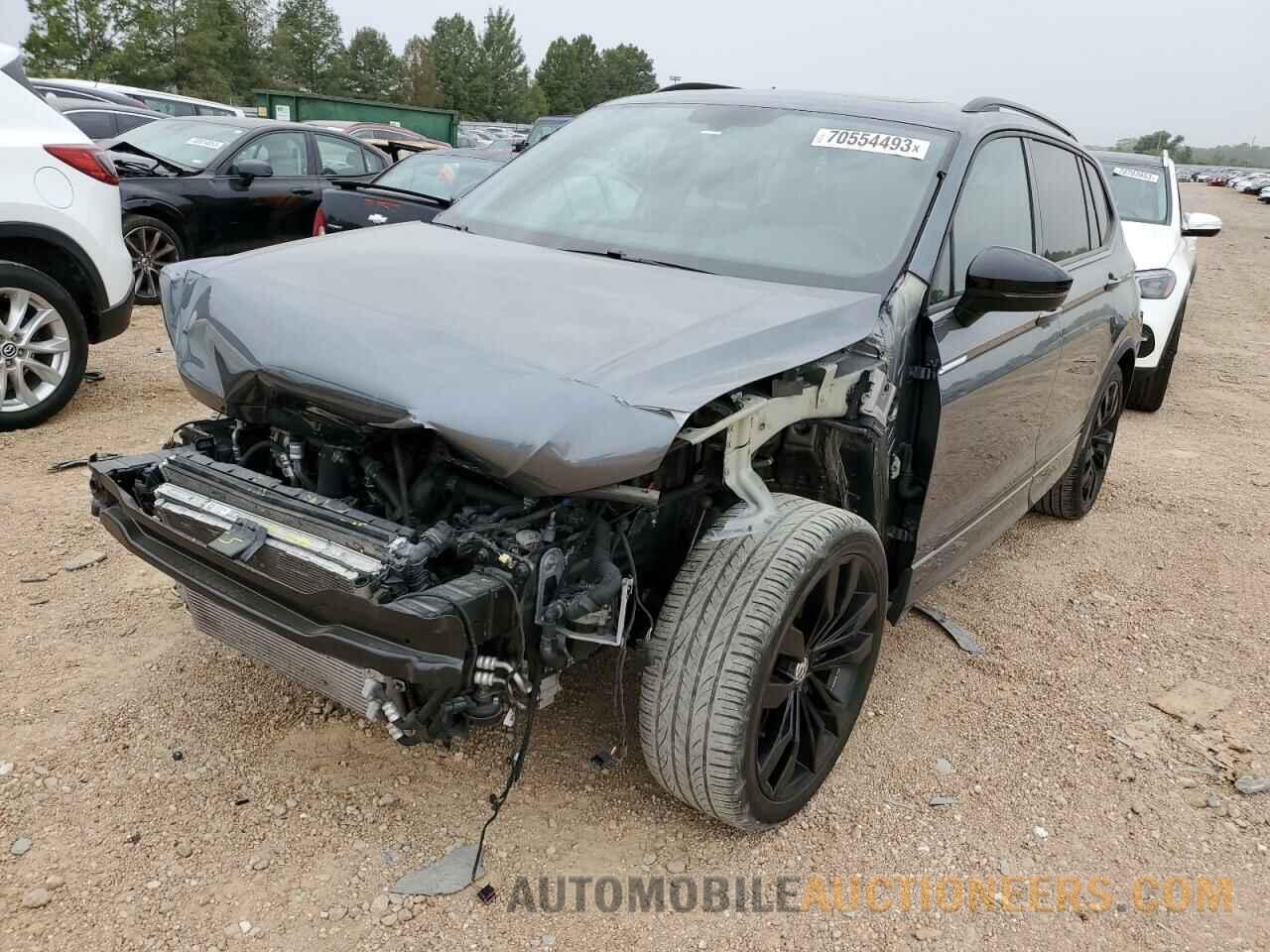 3VV3B7AX0MM007918 VOLKSWAGEN TIGUAN 2021