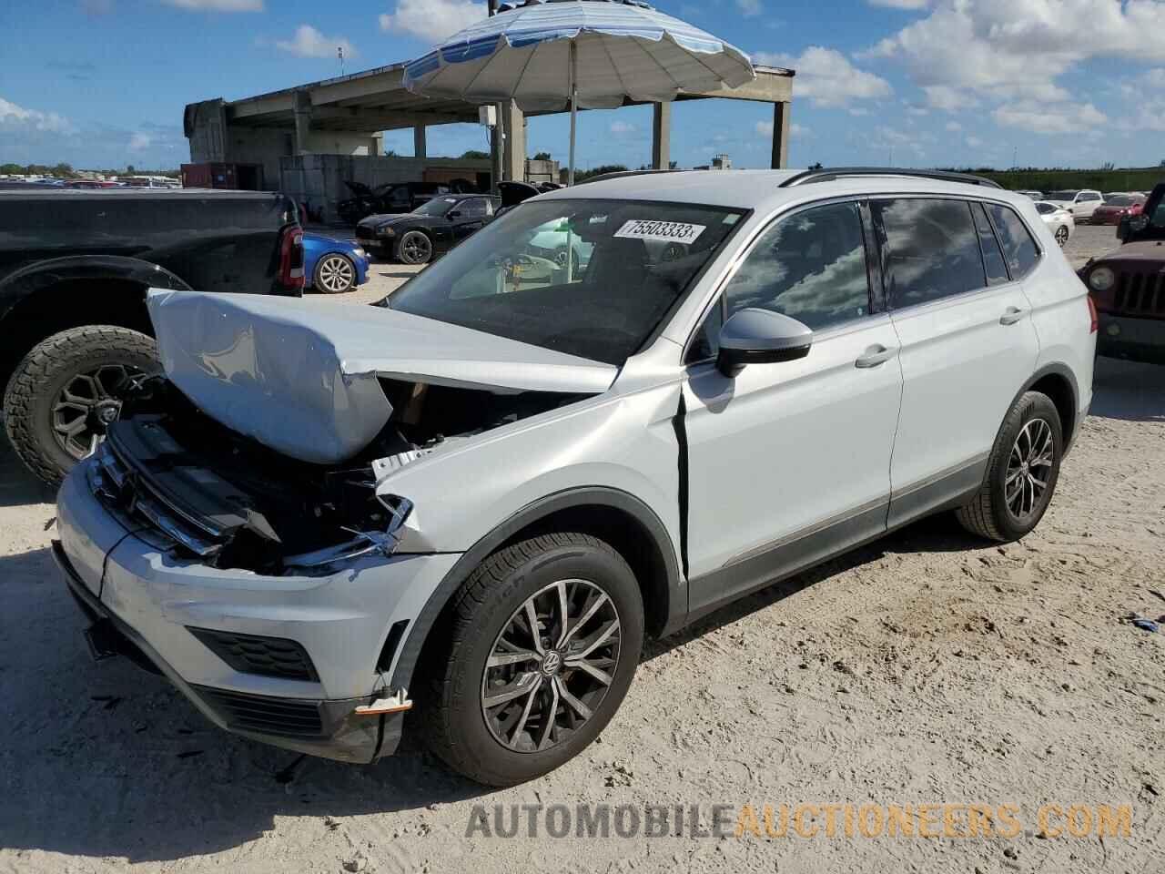 3VV3B7AX1JM190807 VOLKSWAGEN TIGUAN 2018