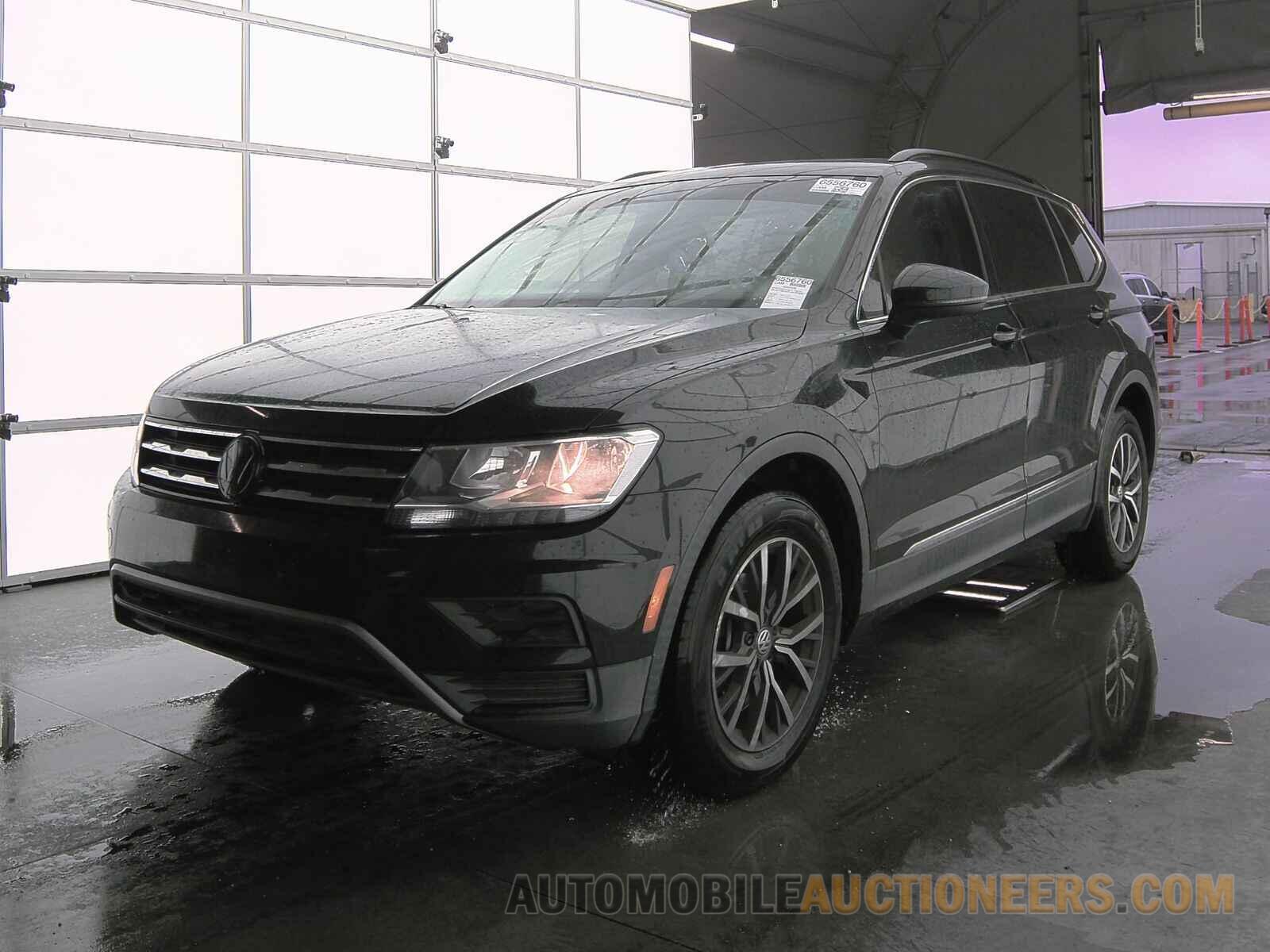 3VV3B7AX1JM191522 Volkswagen Tiguan 2018