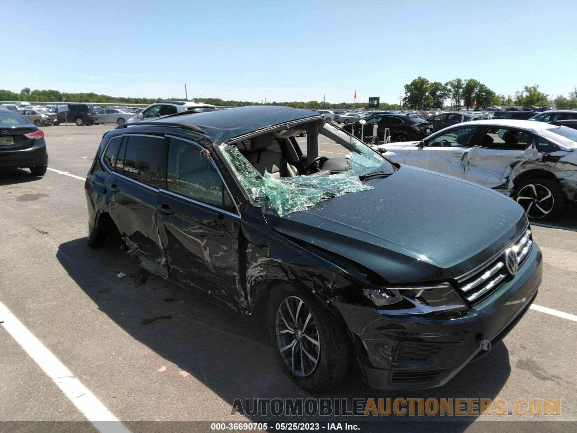 3VV3B7AX1KM005219 VOLKSWAGEN TIGUAN 2019