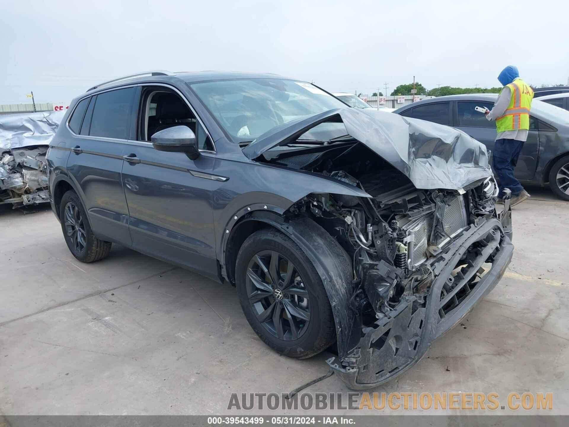 3VV3B7AX1RM068413 VOLKSWAGEN TIGUAN 2024