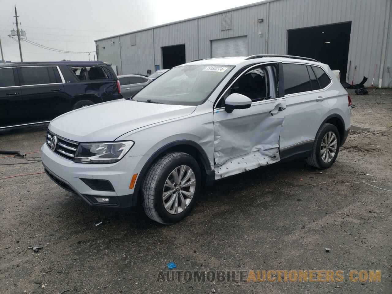 3VV3B7AX2JM024618 VOLKSWAGEN TIGUAN 2018