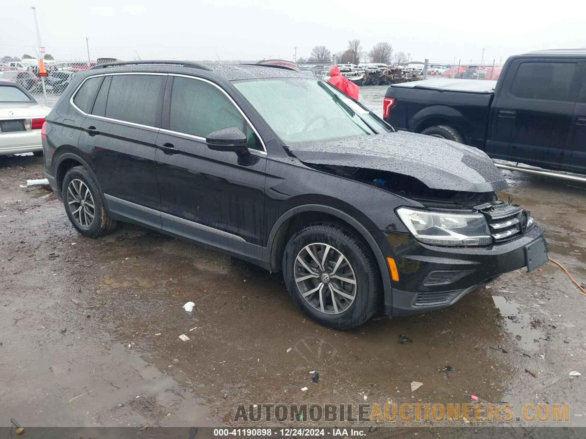 3VV3B7AX2JM194235 VOLKSWAGEN TIGUAN 2018