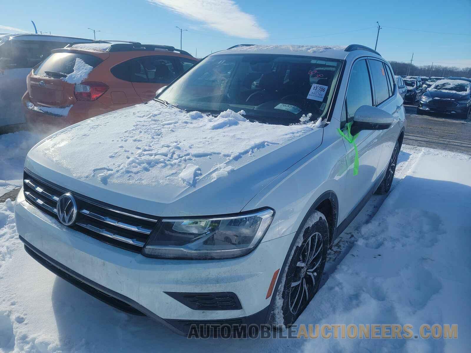 3VV3B7AX2MM115263 Volkswagen Tiguan 2021