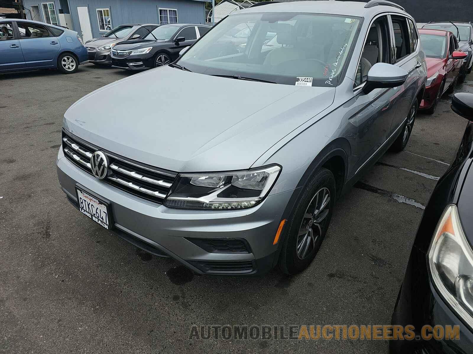 3VV3B7AX3LM154779 Volkswagen Tiguan 2020