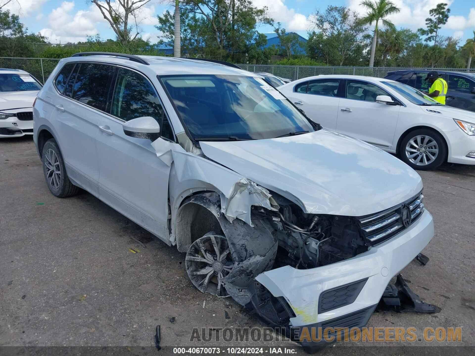 3VV3B7AX4JM208197 VOLKSWAGEN TIGUAN 2018