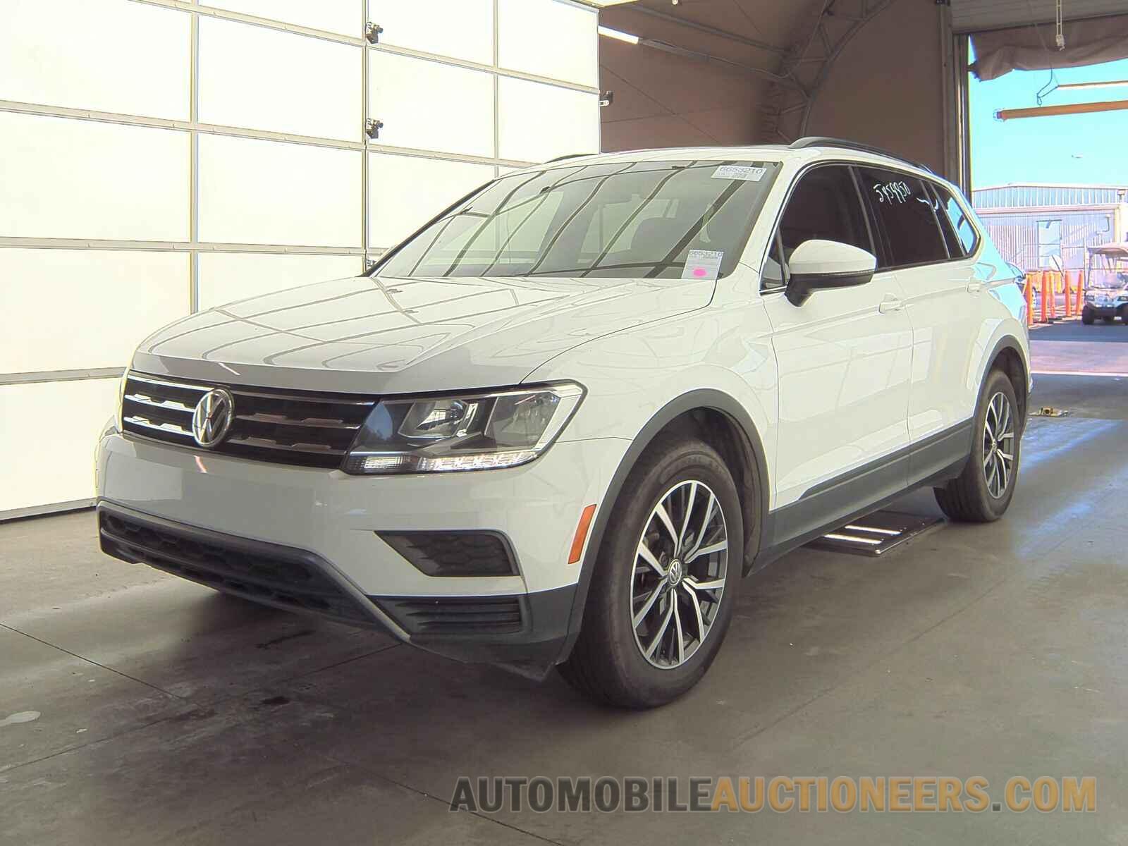 3VV3B7AX4KM005439 Volkswagen Tiguan 2019