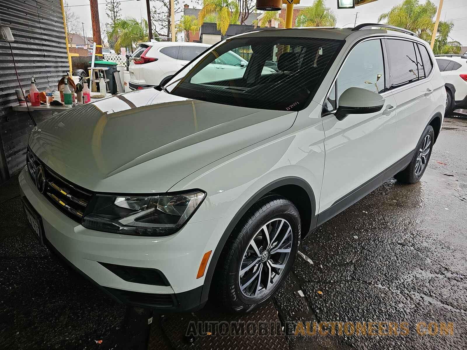 3VV3B7AX4KM151890 Volkswagen Tiguan 2019