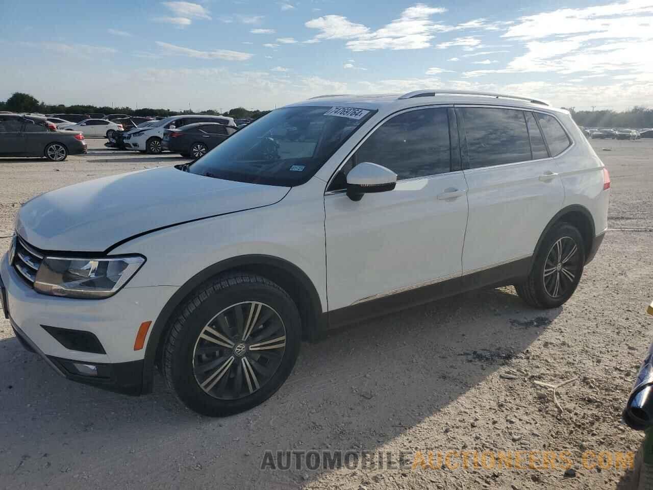 3VV3B7AX5JM128682 VOLKSWAGEN TIGUAN 2018