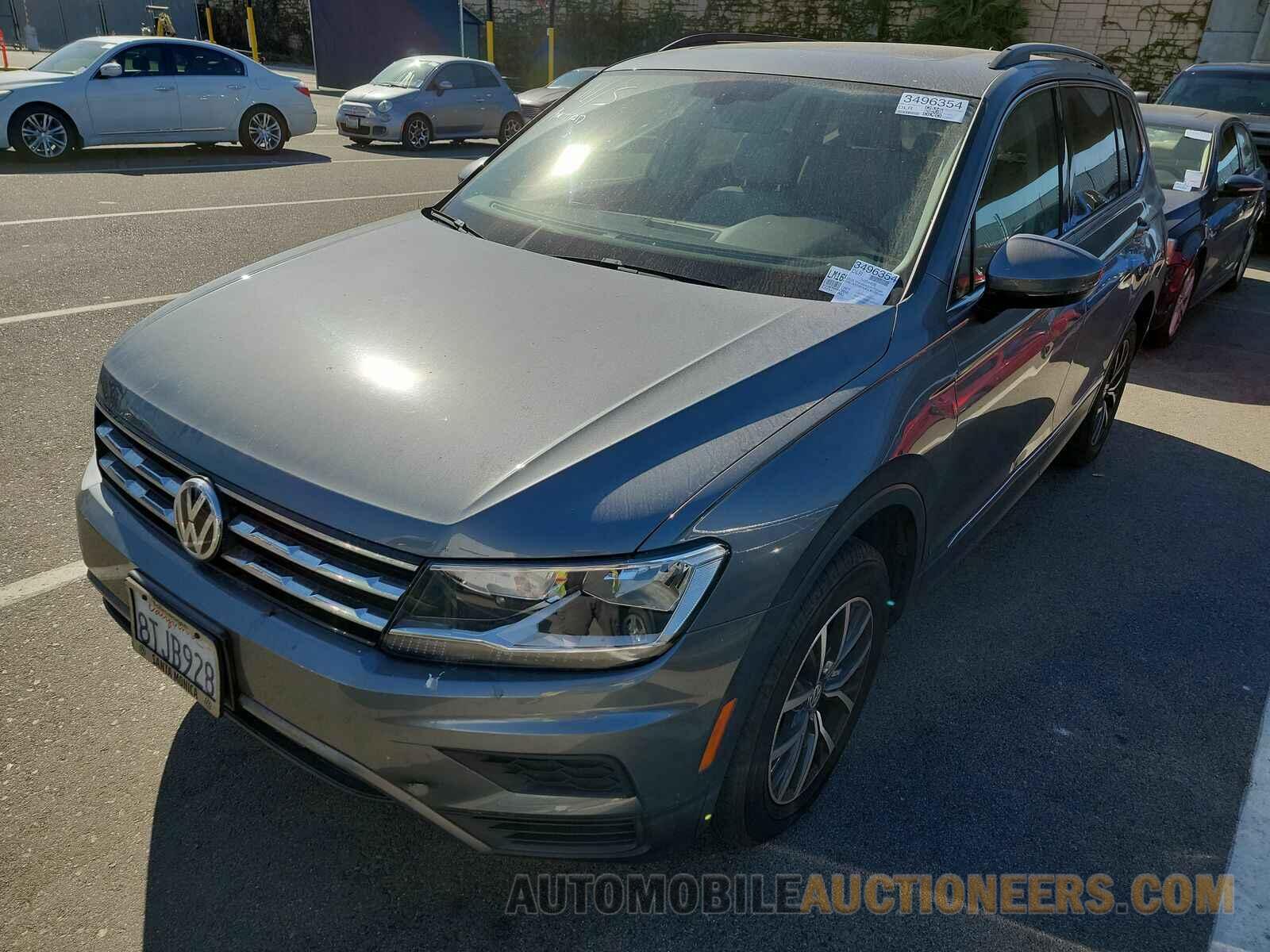 3VV3B7AX5LM169140 Volkswagen Tiguan 2020