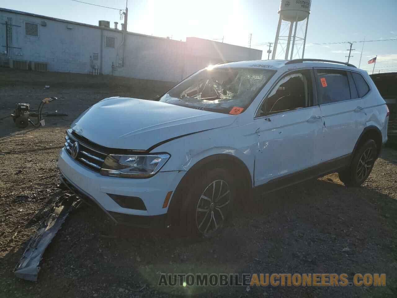 3VV3B7AX5MM042969 VOLKSWAGEN TIGUAN 2021