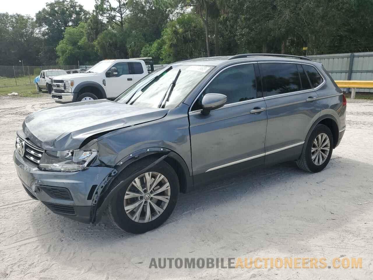 3VV3B7AX6JM121627 VOLKSWAGEN TIGUAN 2018