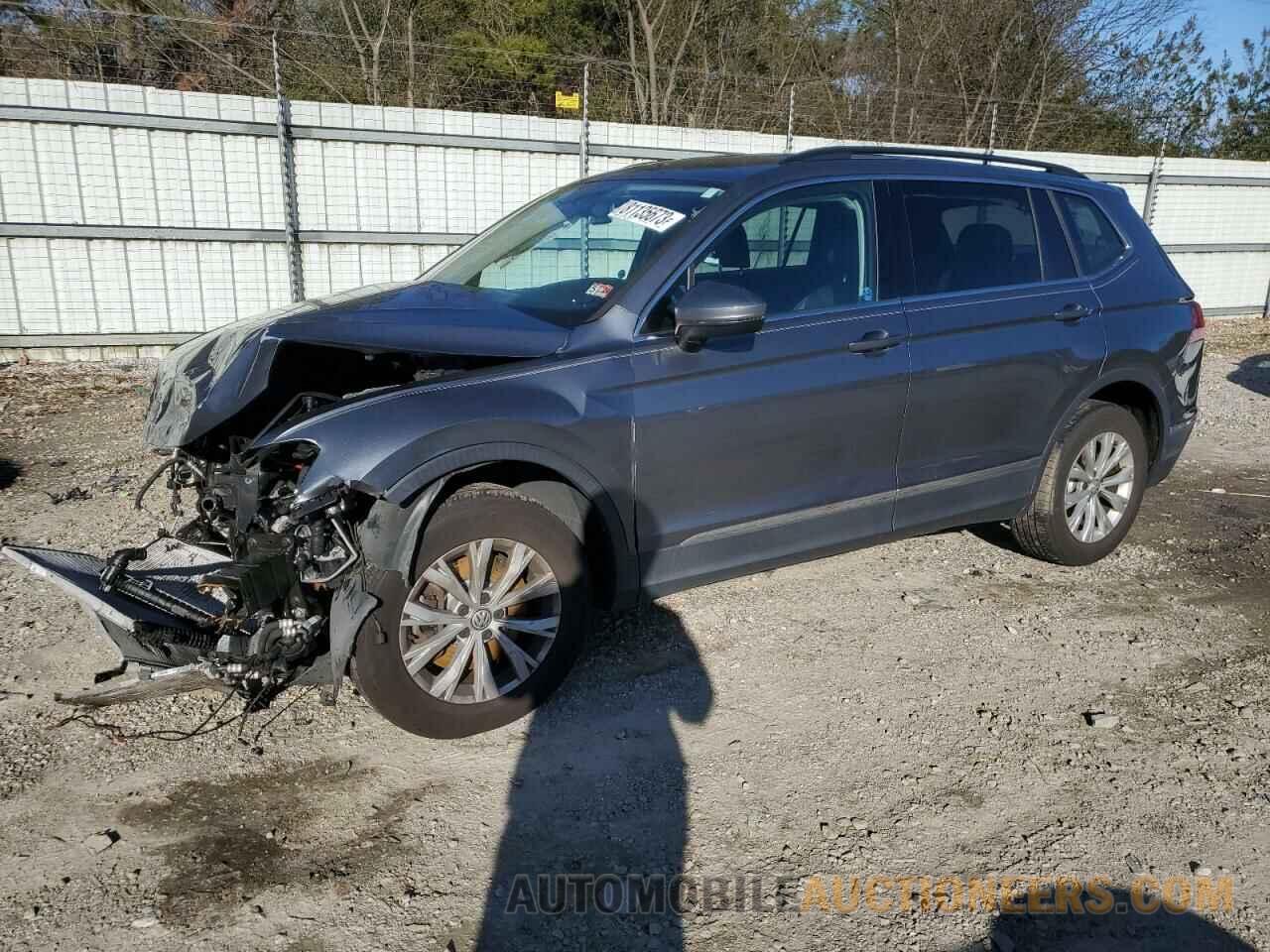 3VV3B7AX6JM125547 VOLKSWAGEN TIGUAN 2018