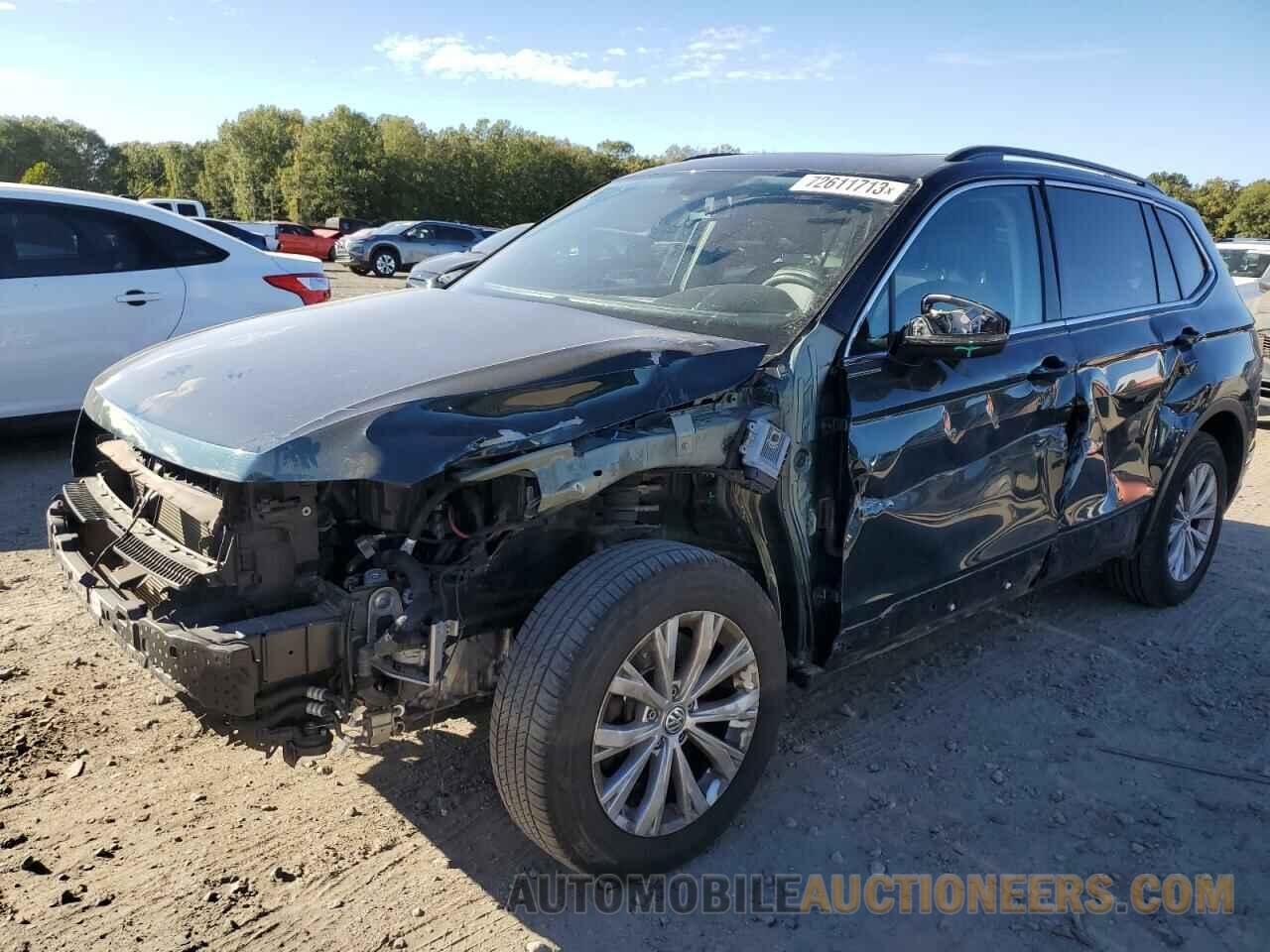 3VV3B7AX7JM055928 VOLKSWAGEN TIGUAN 2018