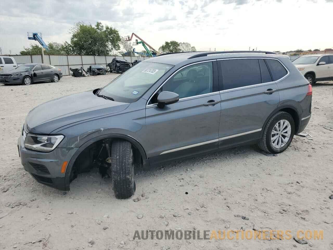 3VV3B7AX7JM185840 VOLKSWAGEN TIGUAN 2018