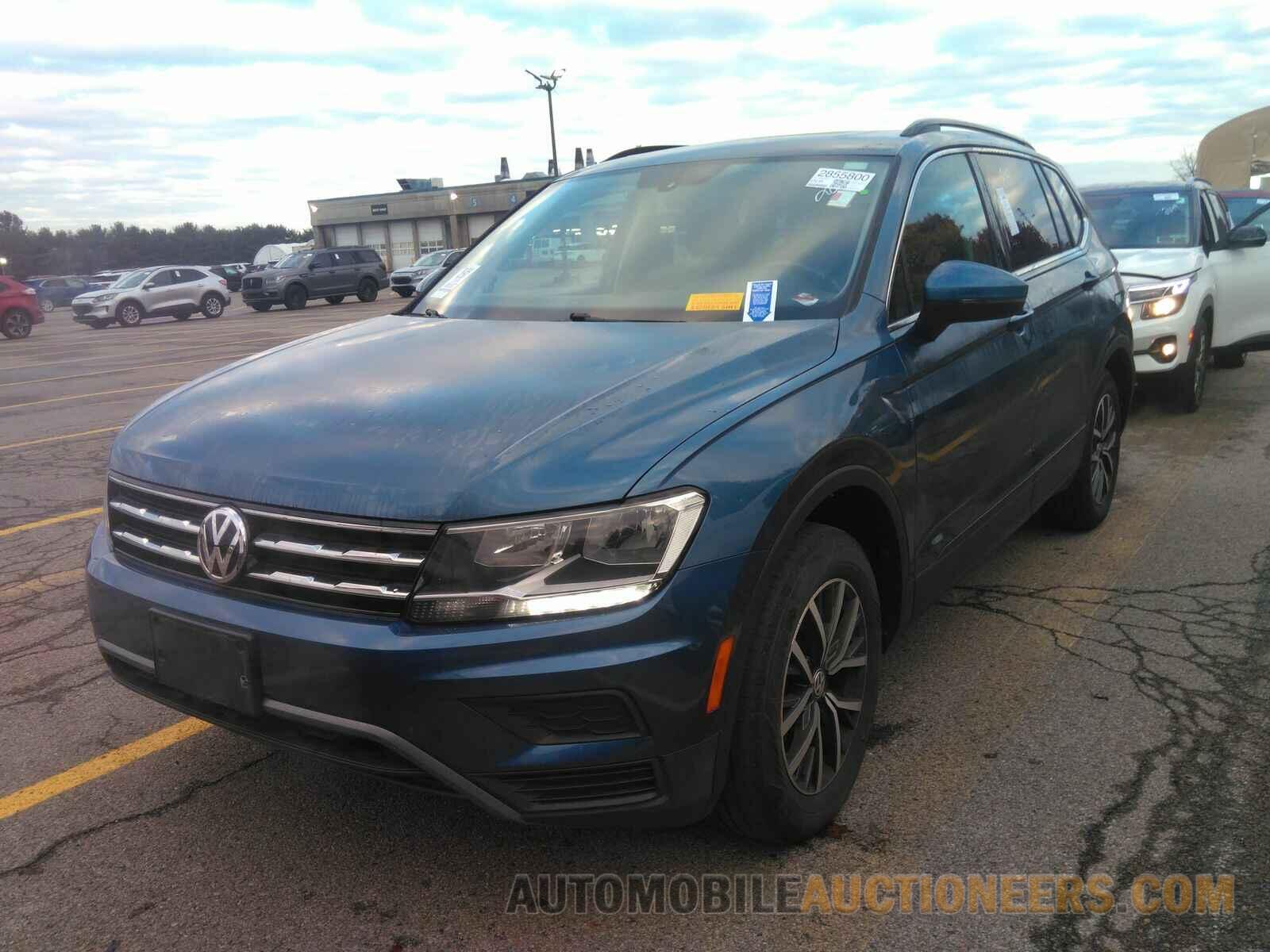 3VV3B7AX7KM080510 Volkswagen Tiguan 2019