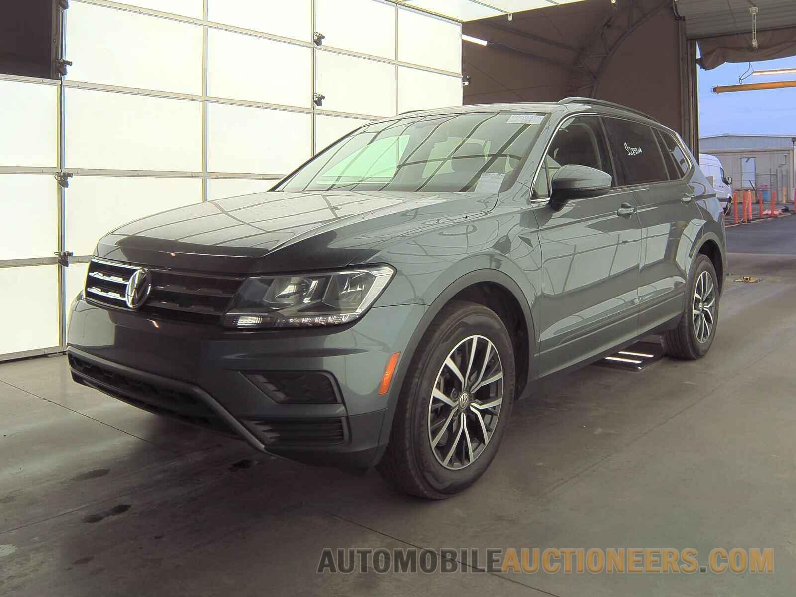 3VV3B7AX7KM196872 Volkswagen Tiguan 2019