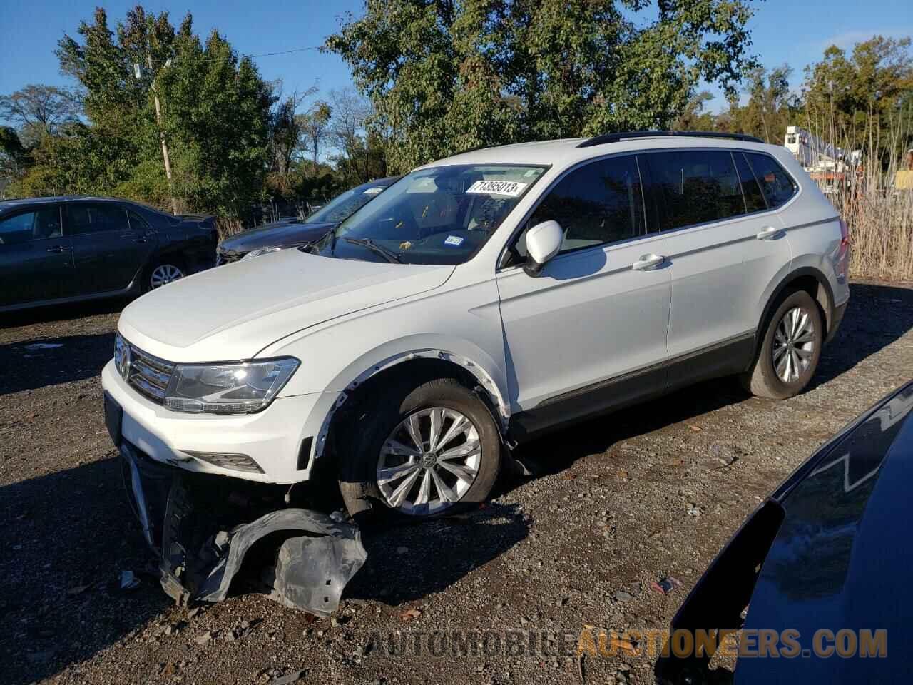 3VV3B7AX8JM068574 VOLKSWAGEN TIGUAN 2018