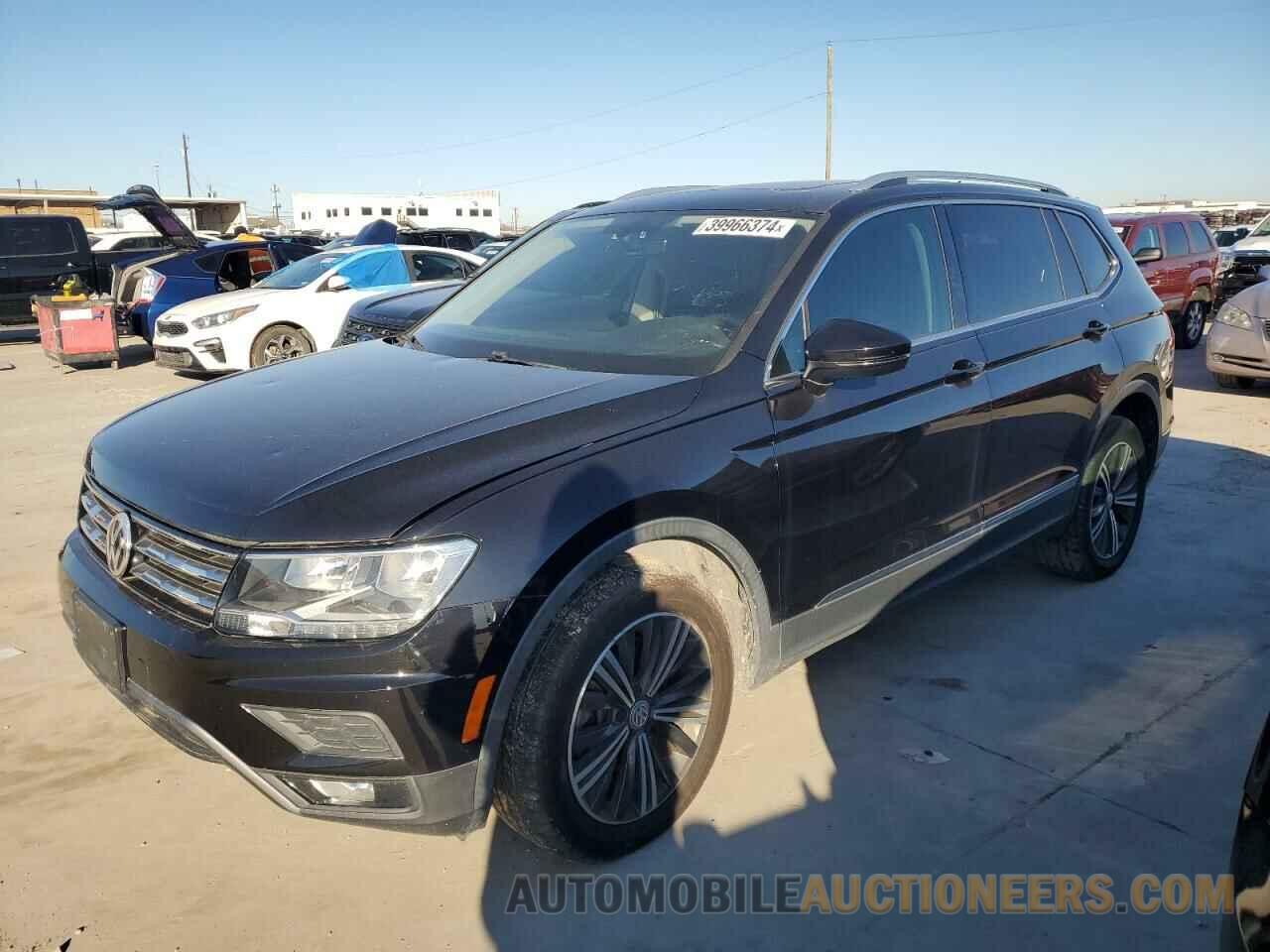 3VV3B7AX8JM084953 VOLKSWAGEN TIGUAN 2018